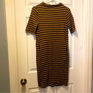 Lou & grey funnel neck dress